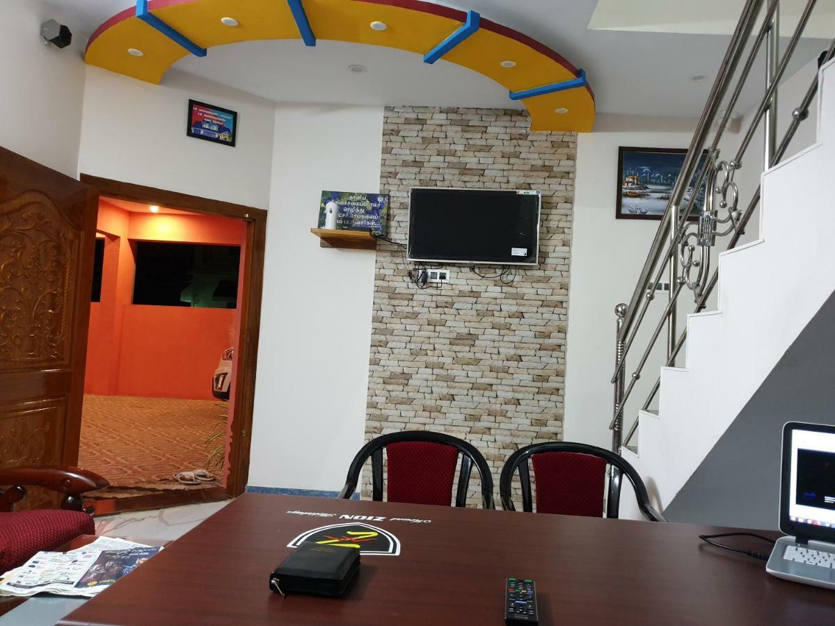 Mount Zion Holidays Hotel Kuttālam Exterior foto